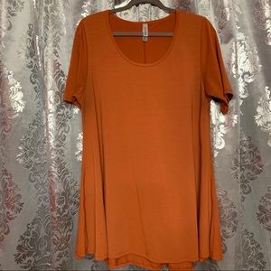 Lularoe perfect tee large